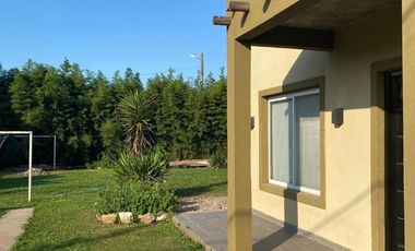 Casa venta - 3 dormitorios 1 baño - 750mts2 totales - Florencio Varela