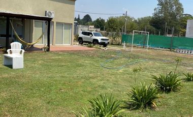 Casa venta - 3 dormitorios 1 baño - 750mts2 totales - Florencio Varela