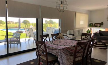 Casa en venta 4 Ambientes - El  Cantón