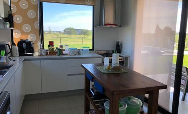 Casa en venta 4 Ambientes - El  Cantón