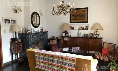 Casa Venta para Refaccionar - San Isidro -