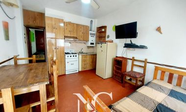 Departamento en  venta de 2 ambientes, gas natural, amoblado a 300 mts del mar