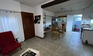 VENTA casa de 3 ambientes en Malvinas Argentinas