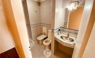 Departamento en Venta 2 dormitorios en pleno Centro Campana. Amoblado. Edificio Corona Plaza