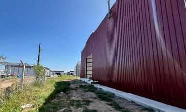 NAVE INDUSTRIAL EN POLO 52 - PARQUE INDUSTRIAL - ALQUILER