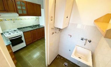 VENTA DEPARTAMENTO 3 AMBIENTES 55 M2 COCHERA LANUS ESTE
