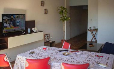 Departamento en venta - 3 Dormitorios 2 Baños - 124Mts2 - La Plata