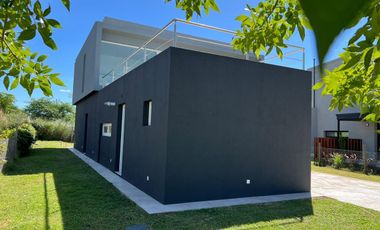 Casa en  Araucarias Puertos