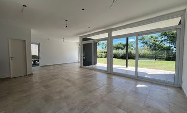 Casa en  Araucarias Puertos