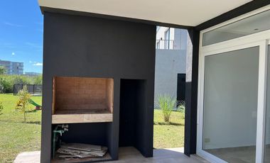 Casa en  Araucarias Puertos