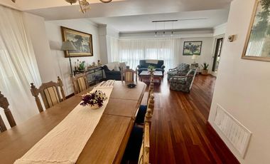 Olivos, Lindisimo Departamento en  Venta de 4 dormitorios, cochera y baulera