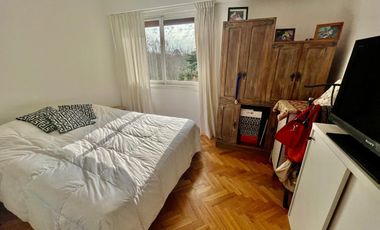 Olivos, Lindisimo Departamento en  Venta de 4 dormitorios, cochera y baulera
