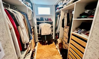 Olivos, Lindisimo Departamento en  Venta de 4 dormitorios, cochera y baulera