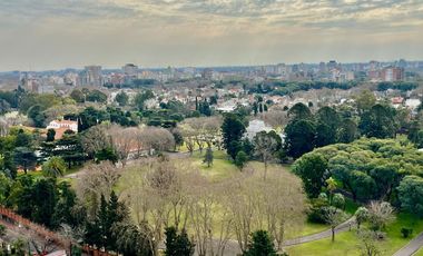 Olivos, Lindisimo Departamento en  Venta de 4 dormitorios, cochera y baulera