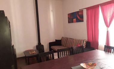 Casa en venta - 2 dormitorios 2 baños - Cochera - 337mts2 - El Faro, Mar del Plata