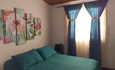 Casa en venta - 2 dormitorios 2 baños - Cochera - 337mts2 - El Faro, Mar del Plata