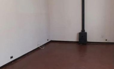 Casa en venta - 2 dormitorios 2 baños - Cochera - 337mts2 - El Faro, Mar del Plata