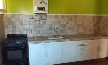 Casa en venta - 2 dormitorios 2 baños - Cochera - 337mts2 - El Faro, Mar del Plata