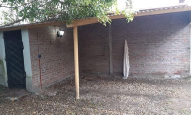 Casa en venta - 2 dormitorios 2 baños - Cochera - 337mts2 - El Faro, Mar del Plata