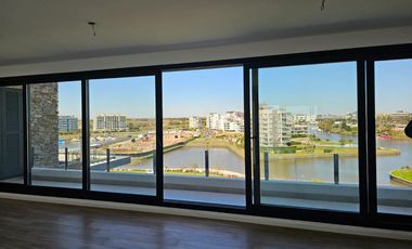 Venta y alquiler de departamento 4 ambientes con dependencia con cochera en Nordelta