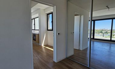 Venta y alquiler de departamento 4 ambientes con dependencia con cochera en Nordelta