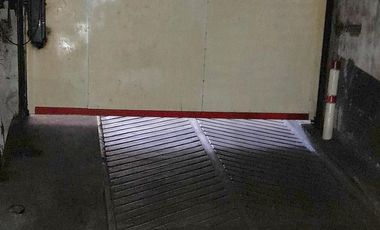 Venta de Cochera cubierta en Acasuso
