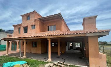 Casa en Venta en Haras Santa Maria, Escobar, Los Robles.
