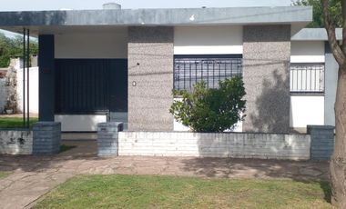 Casa 2 dormitorios  San Jerónimo