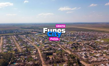 Casa de  Venta de Dos Dormitorios Frente al Colegio Joan Miro en Funes City