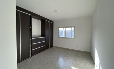 Casa en Venta con vista a espejo de agua Barrio El Canton Puerto Escobar