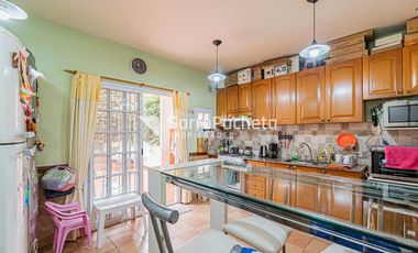 Venta triplex 5 ambientes en Ramos Mejía.