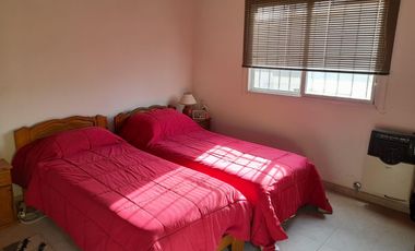Casa de cuatro ambientes en venta en Costa del Este, Costa Atlantica