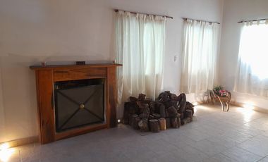 Casa de cuatro ambientes en venta en Costa del Este, Costa Atlantica