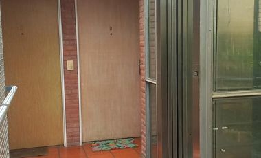 Departamento triplex con 2 cocheras centro de san isidro