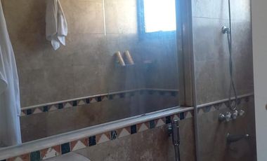 Departamento triplex con 2 cocheras centro de san isidro
