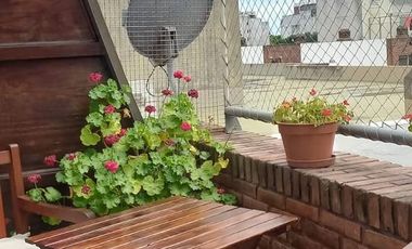 Departamento triplex con 2 cocheras centro de san isidro