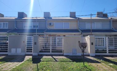 DUPLEX EN VENTA LA PLATA 2 DOR. 15 524 Y 524 BIS