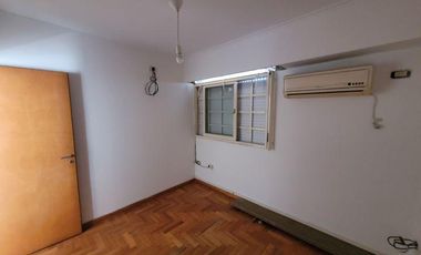 DUPLEX EN VENTA LA PLATA 2 DOR. 15 524 Y 524 BIS