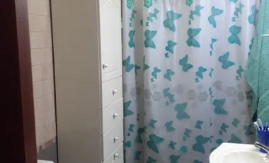 Casa venta - 4 dormitorios 2 baños - 283mts2 totales - Glew