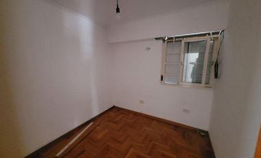 DUPLEX EN VENTA LA PLATA 2 DOR. 15 524 Y 524 BIS