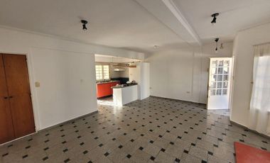 DUPLEX EN VENTA LA PLATA 2 DOR. 15 524 Y 524 BIS