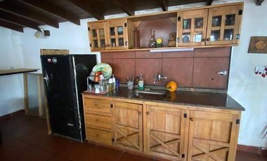 Chalet 4 ambientes con pileta y quincho en Barrio Lopez de Gomara
