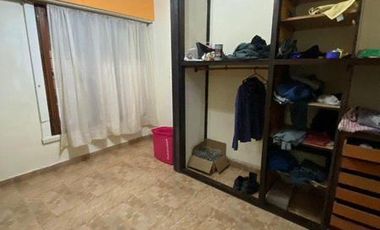 Chalet 4 ambientes con pileta y quincho en Barrio Lopez de Gomara