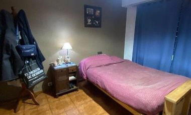 Chalet 4 ambientes con pileta y quincho en Barrio Lopez de Gomara