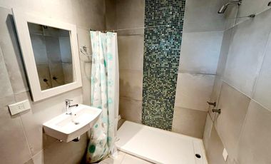 Venta Casa 5 ambientes cochera parque pileta en Vicente Casares