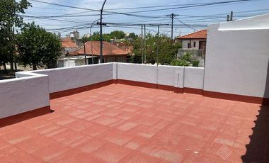 RETASADA - Venta Urgente x Viaje - Apto Crédito - IMPECABLE!!!