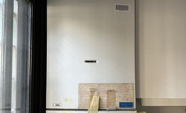 Casa en venta en Barrio Güemes, 2 dormitorios con cochera