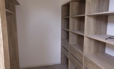 Casa en venta 5 ambientes en Araucarias, Puertos del Lago