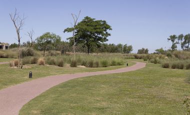 Casa en venta 5 ambientes en Araucarias, Puertos del Lago
