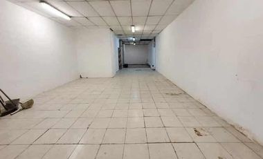 Departamento en venta - 1 Dormitorio 2 Baños - Local - 142mts2  - Moreno